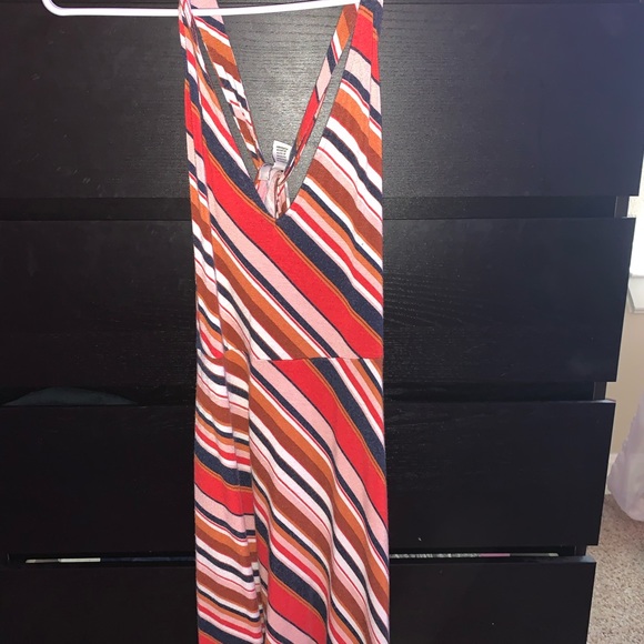 Woman’s right multi colored dress - Picture 2 of 3